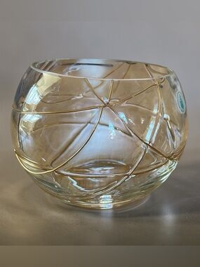 Partylite Calypso candle bowl with gold accents